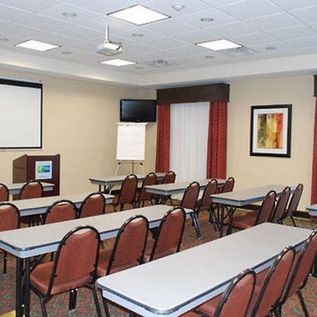 Holiday Inn Express & Suites Houston South - Near Pearland By Ihg Exterior photo